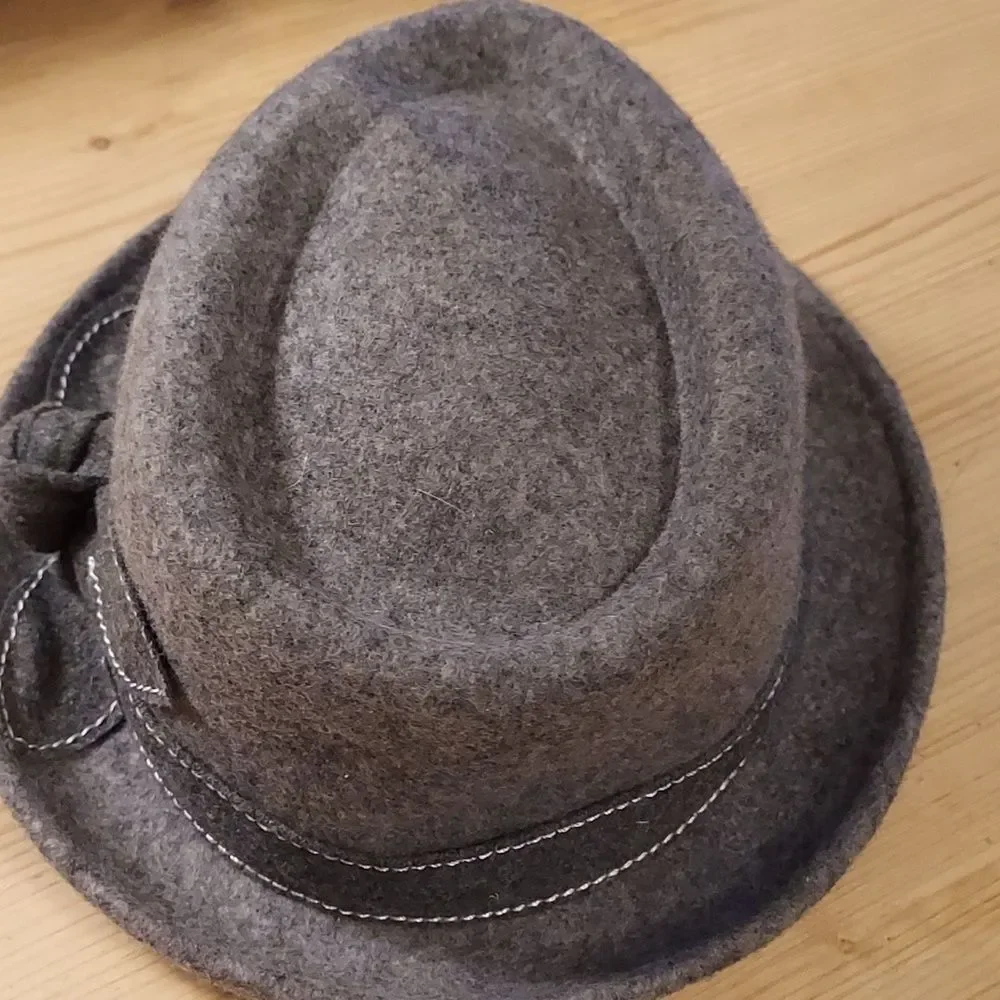 Sunday Afternoons Gray Wool Felt Fedora Hat SPF 50 Women